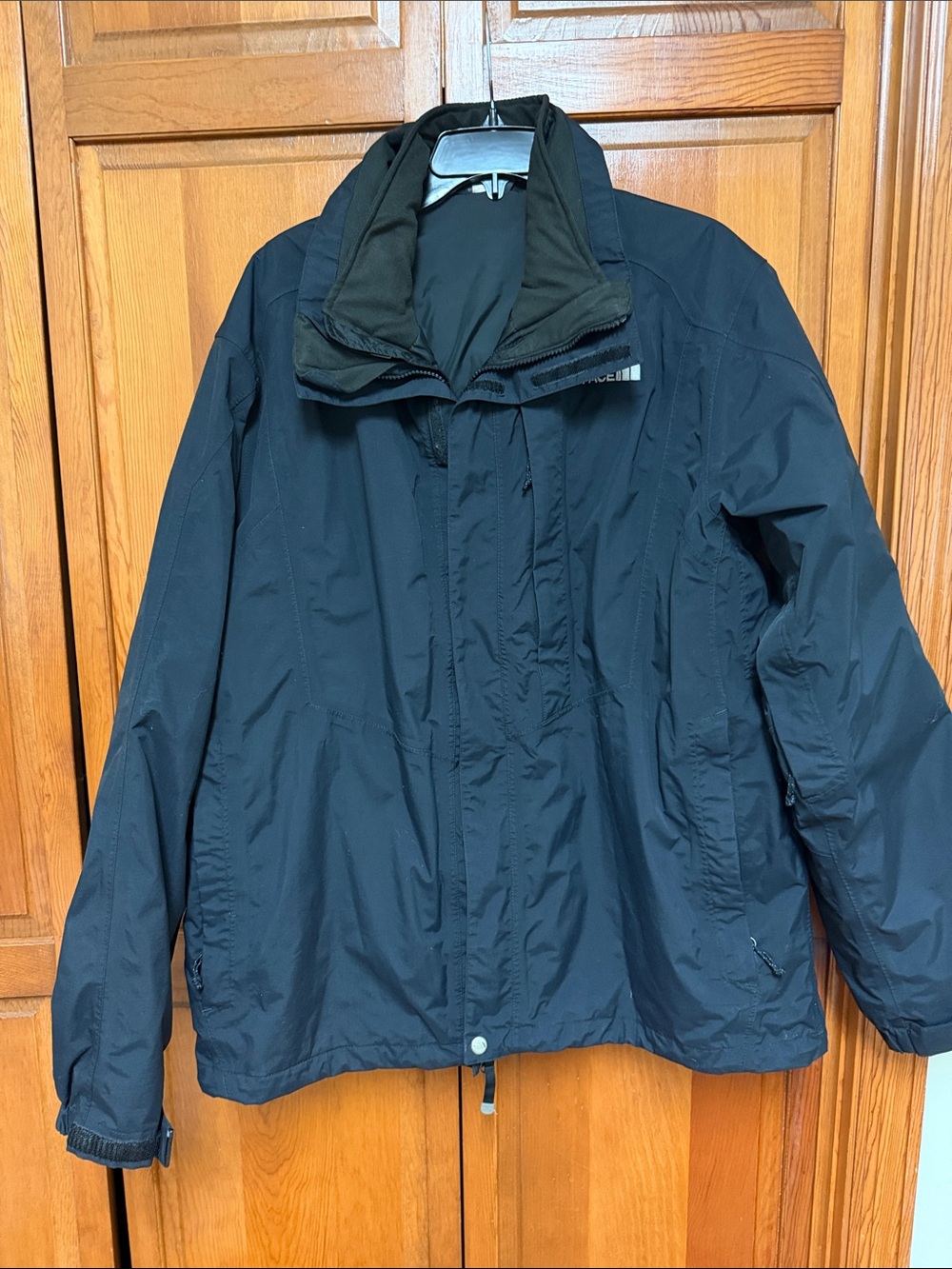 Men's North Face Black Waterproof Jacket